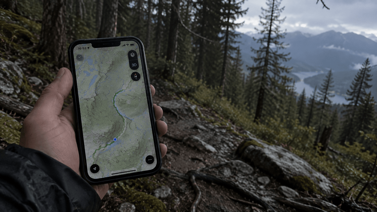 Quelle application choisir pour la randonnée : mon vrai avis après avoir tout testé - Wilderpad